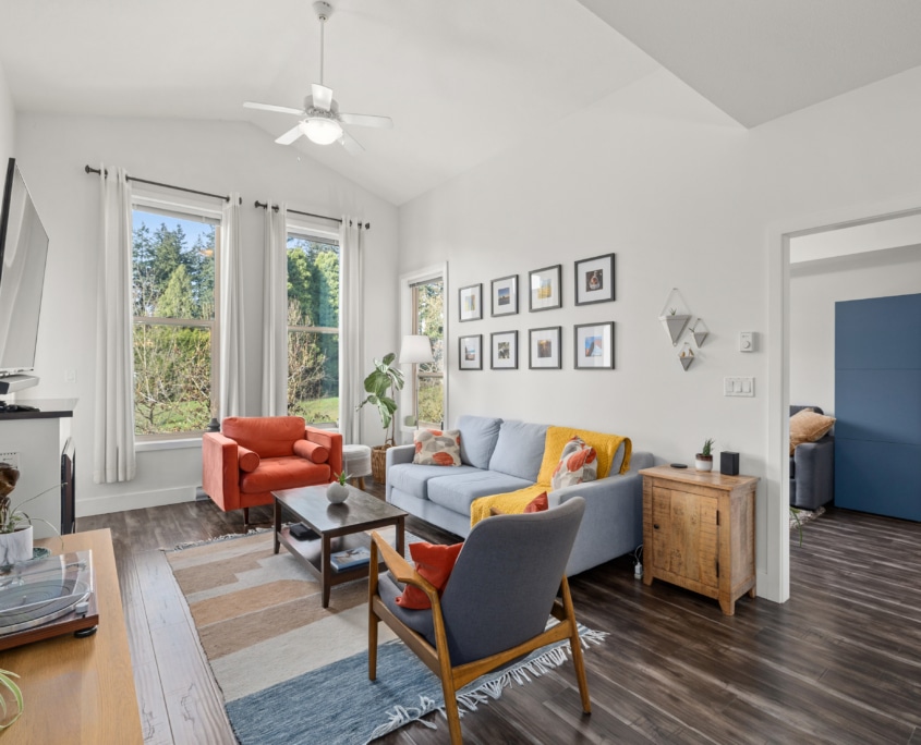 05-005_406-265-Ross-Dr